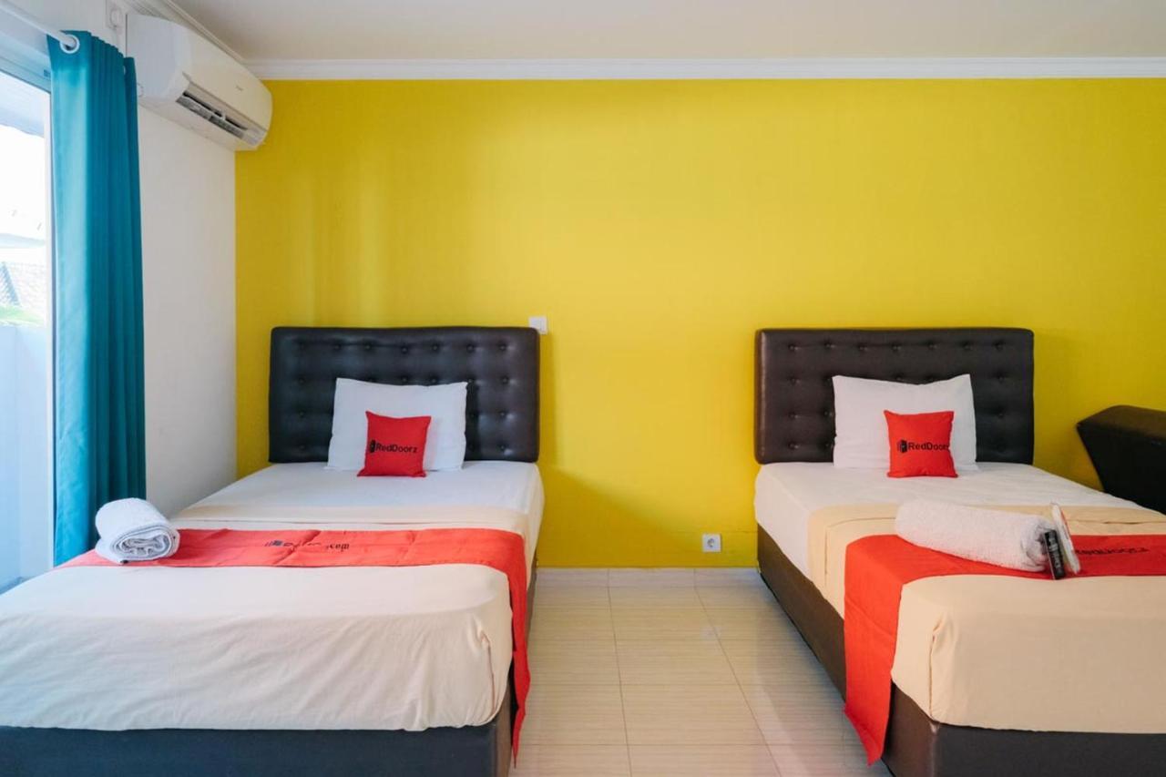 Reddoorz At Kawaii Apartment Jimbaran Balian Exterior photo